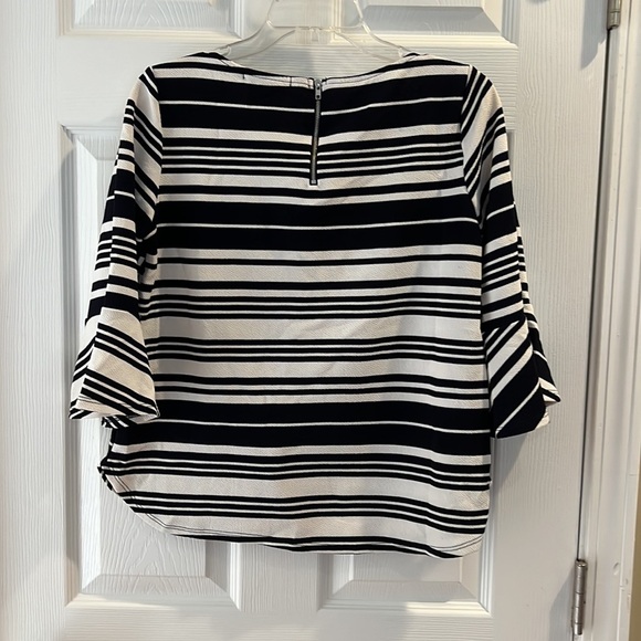 Navy and white flare sleeve blouse - Picture 2 of 4